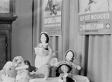 1943 Toys Show 02