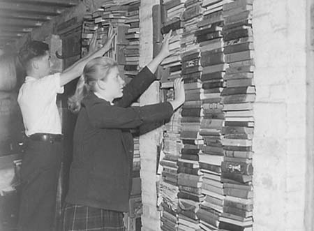 1944 Book Drive 07