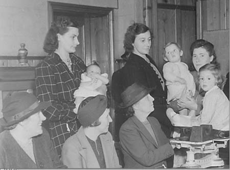 1944 Child Clinic 03