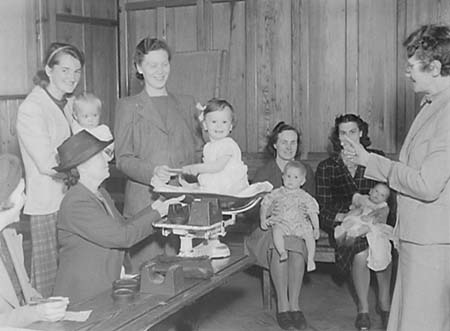 1944 Child Clinic 05