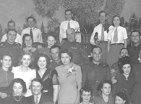 1944 Dance 06