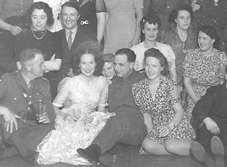 1944 Dance 07