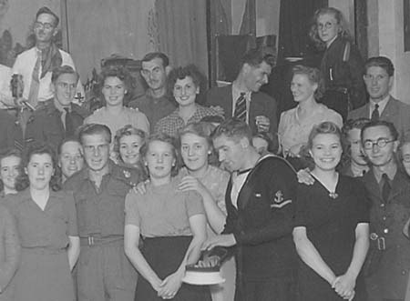 1944 Guides Dance 02