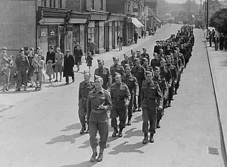 1944 Parade 07