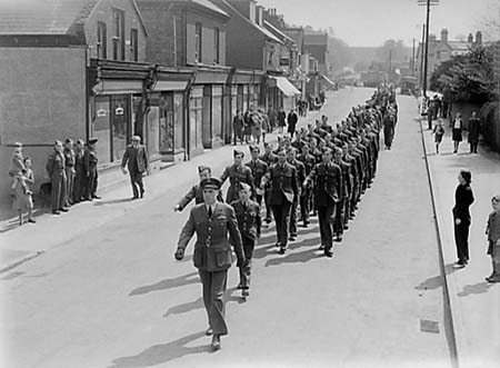 1944 Parade 08