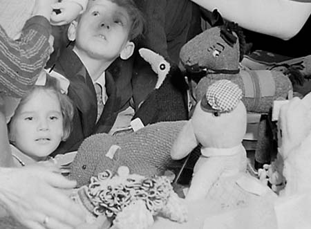 1946 Xmas Bazaar 05