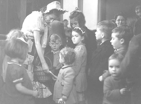 1946 Xmas Bazaar 06