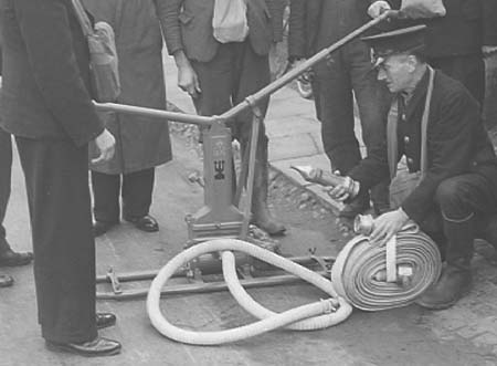 1940 Fire Pump 02