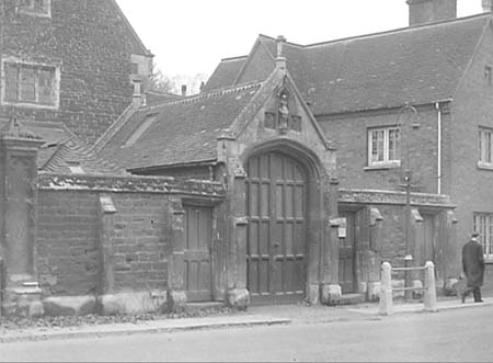 1946 Fire Station 02
