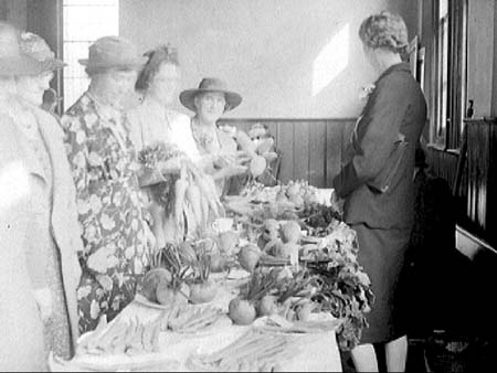 Flower Show. 1942.2055