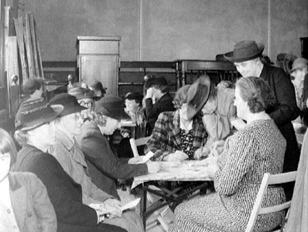 Party 1942.2041