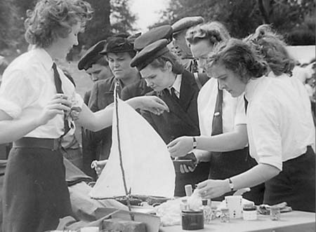 1944 Garden Fete 12